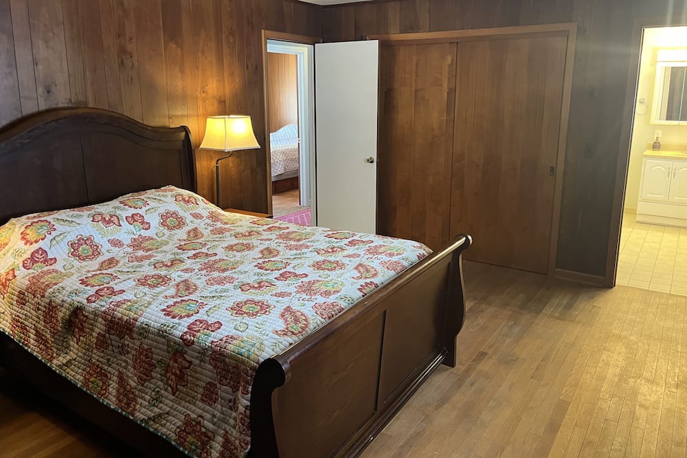 Photo of Bedroom in Johnsonville