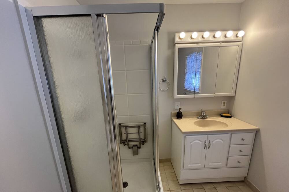 Photo of Bathroom in Johnsonville