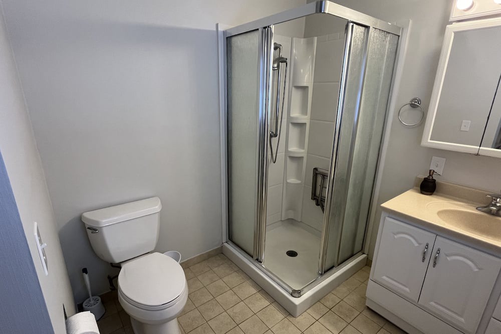 Photo of Bathroom in Johnsonville