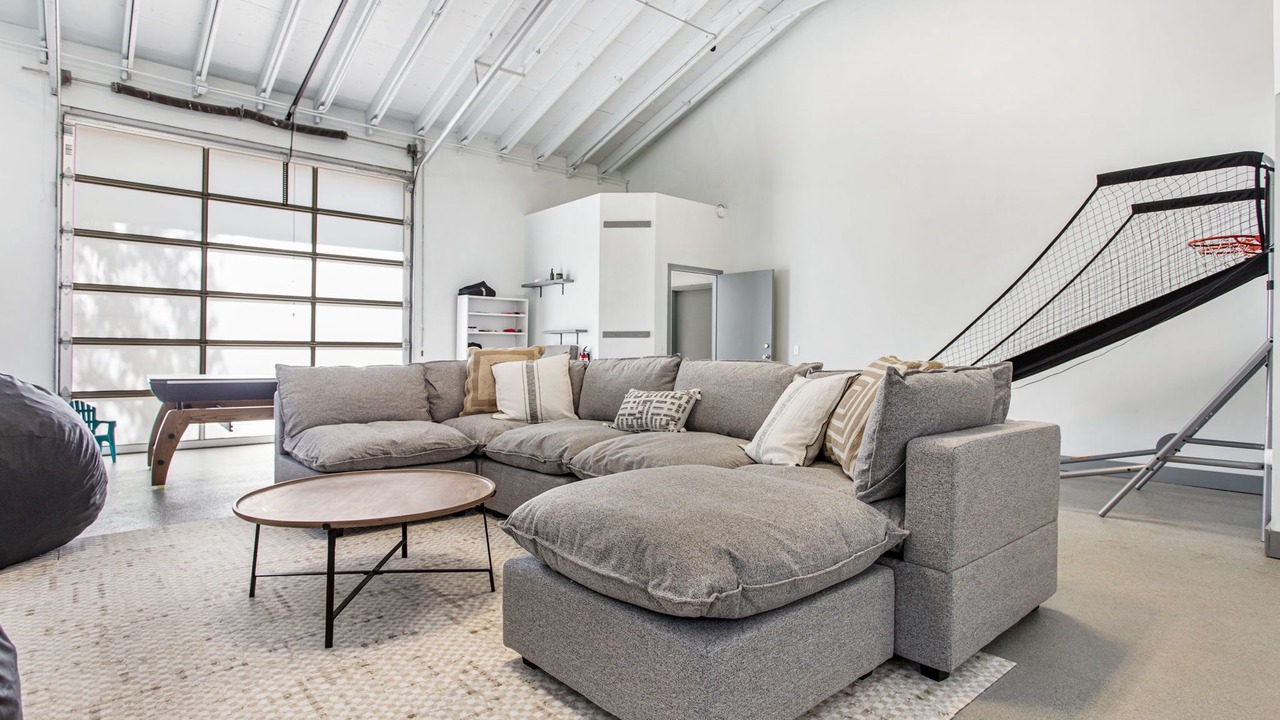 Photo of Livingroom in Allegan County
