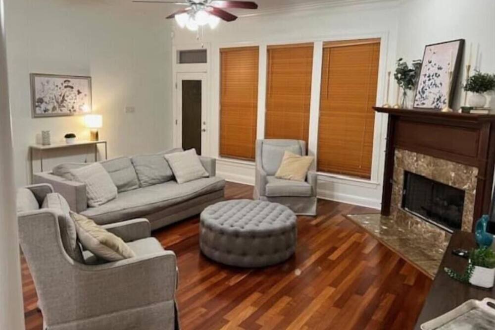 Photo of Livingroom in Shreveport