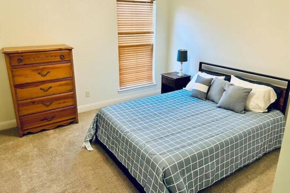 Photo of Bedroom in Shreveport