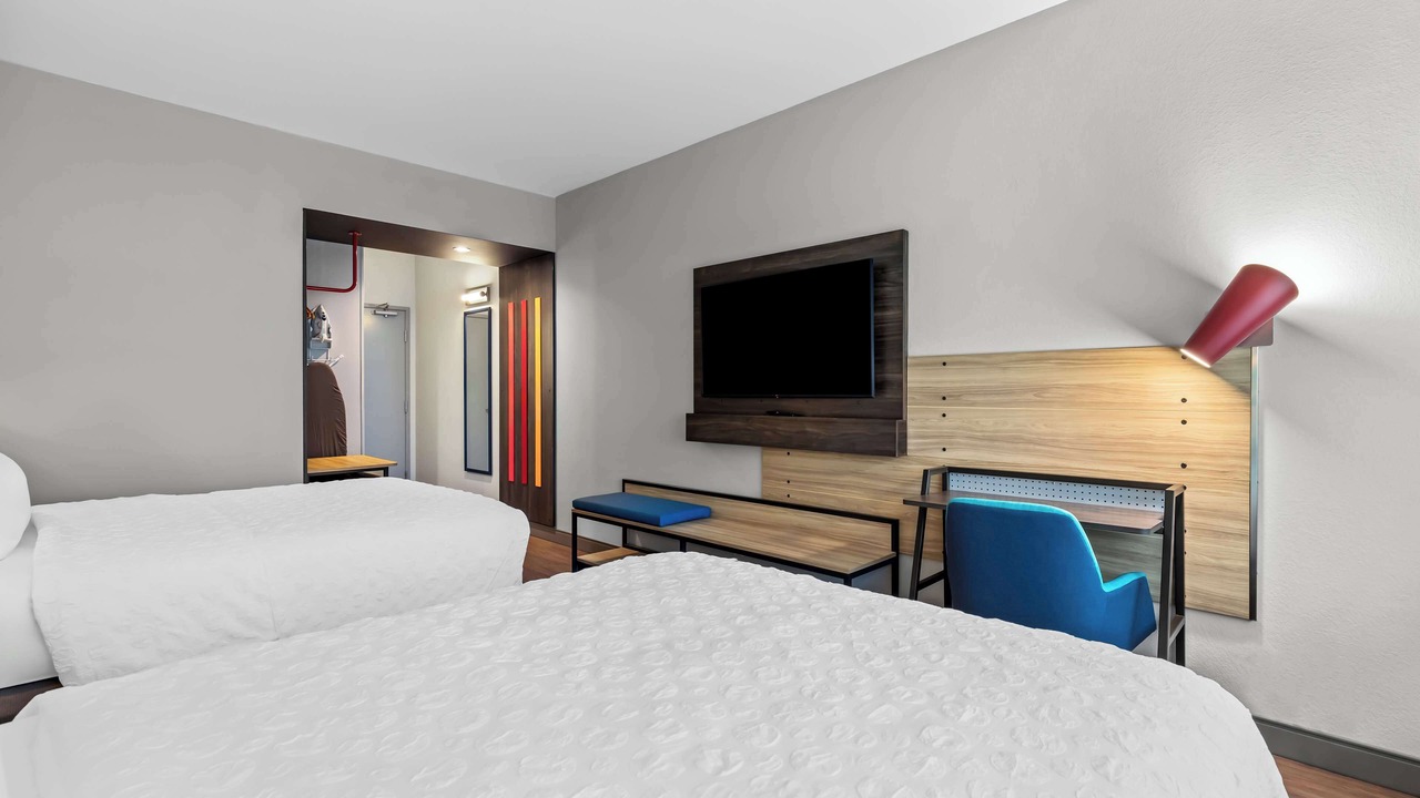 Photo of Bedroom in Aloha