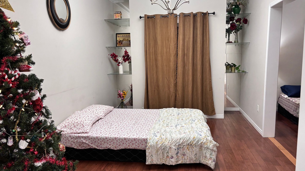 Photo of Bedroom in Mount Pleasant