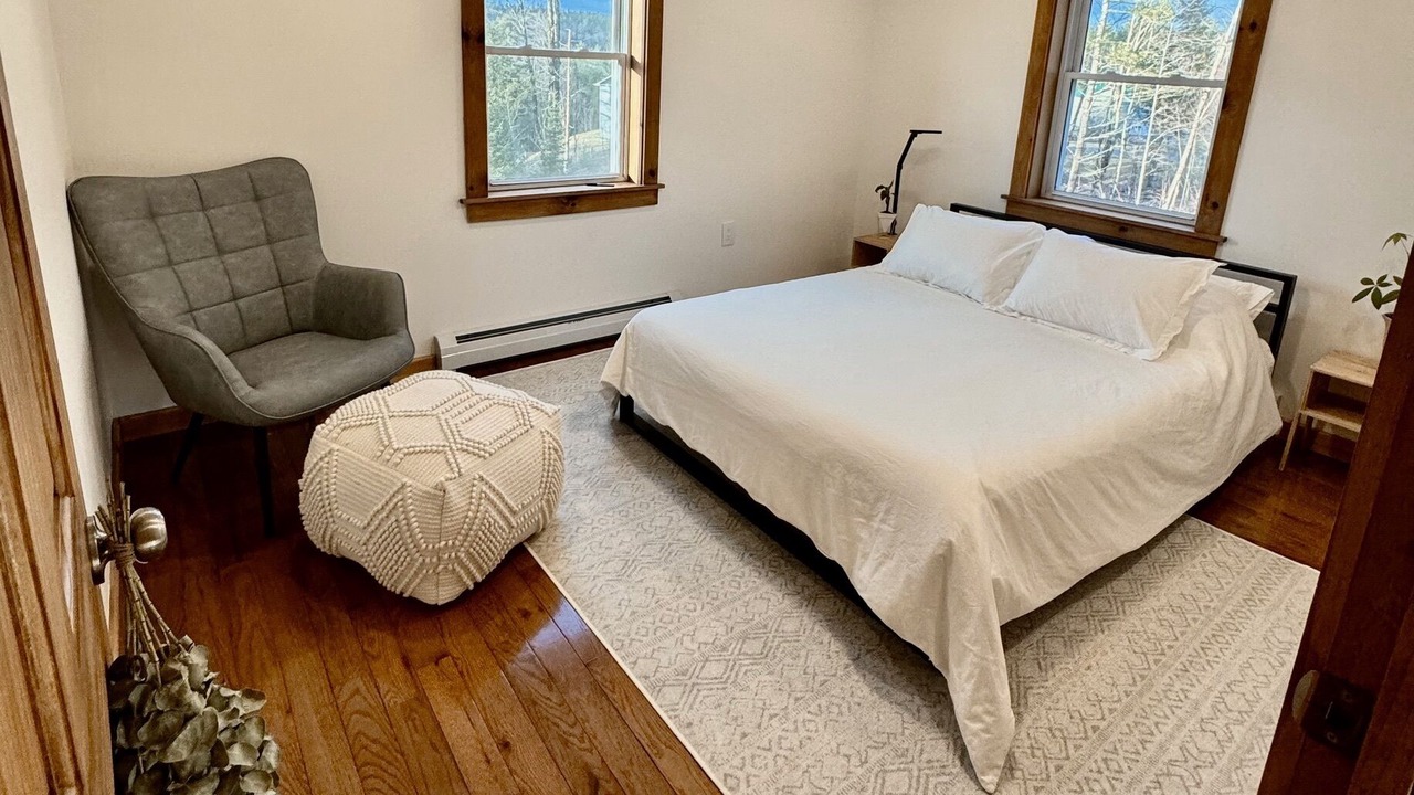 Photo of Others in Lyndon