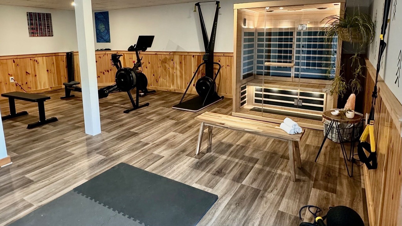 Photo of Others in Lyndon