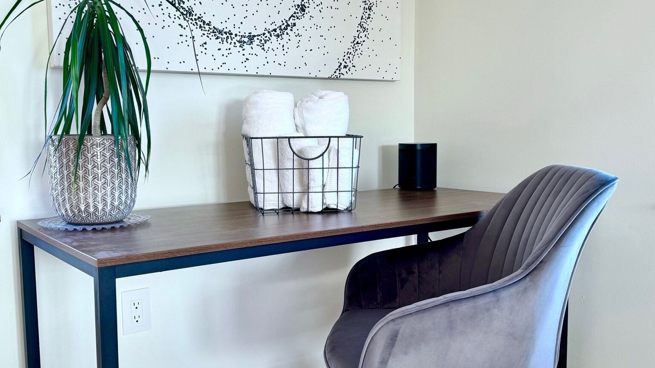 Photo of Others in Lyndon