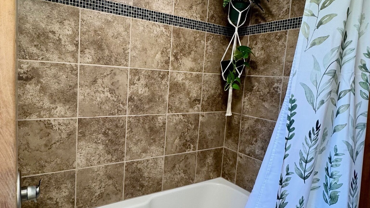 Photo of Others in Lyndon