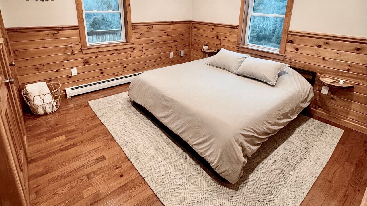 Photo of Others in Lyndon