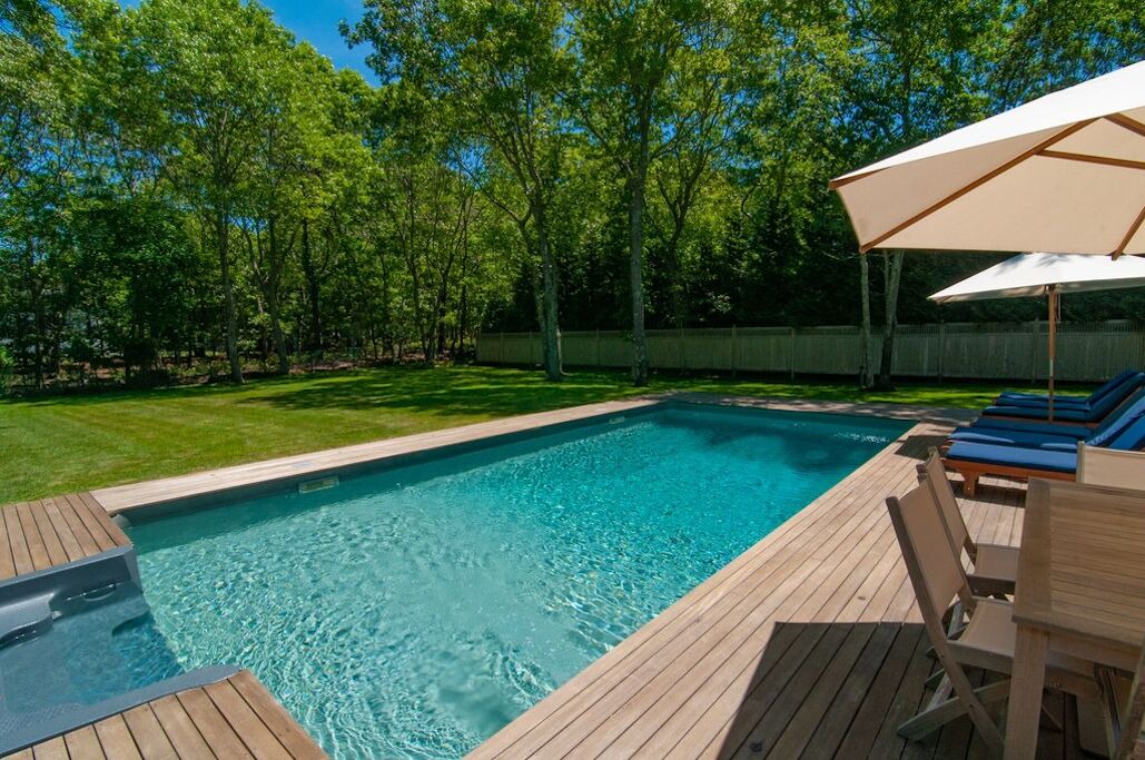 Photo of Outdoor in Wainscott Woods