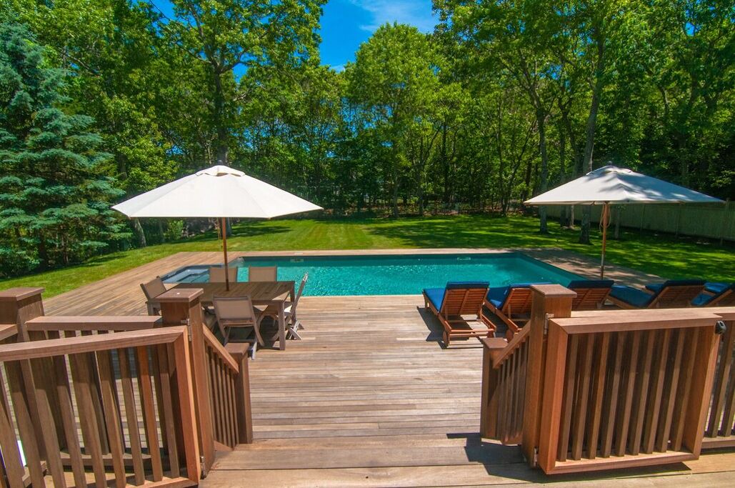 Photo of Outdoor in Wainscott Woods