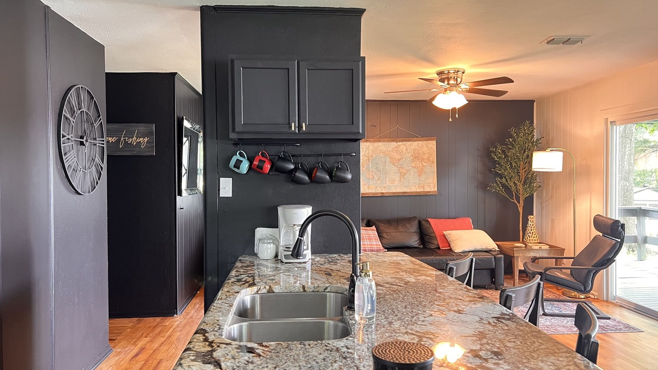 Photo of Kitchen in Flint