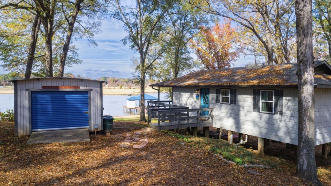 Photo of Outdoor in Flint