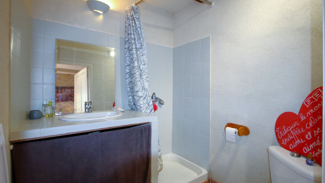 Photo of Others in Saint-Restitut