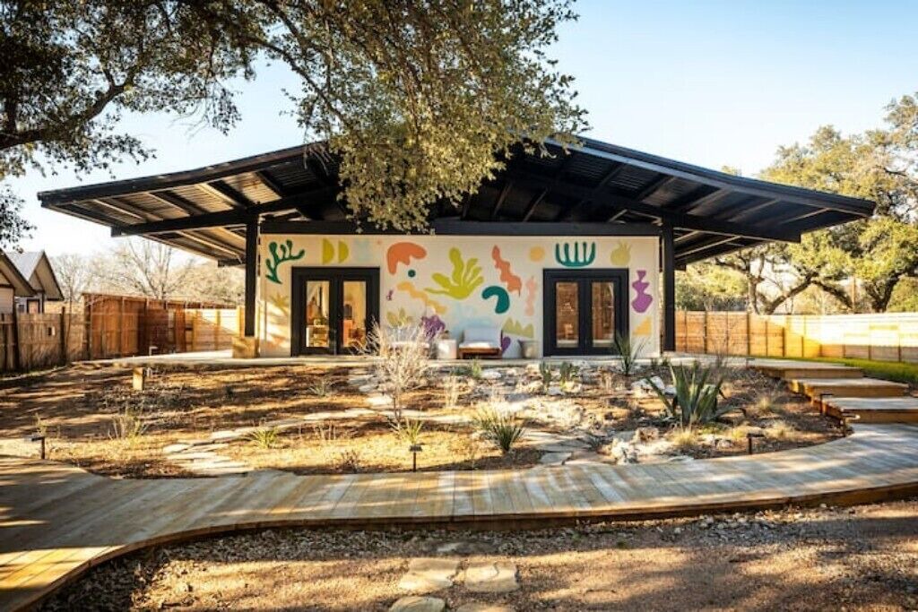 Photo of Outdoor in Lockhart