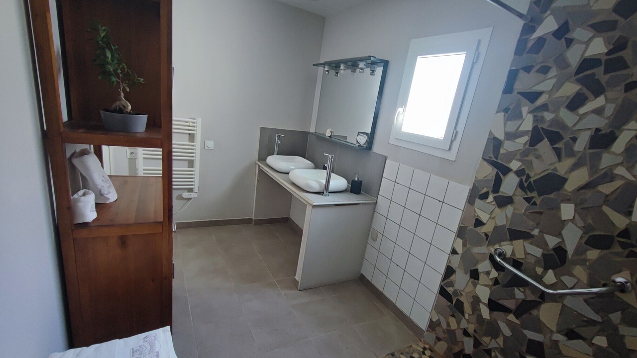 Photo of Others in Ginestas