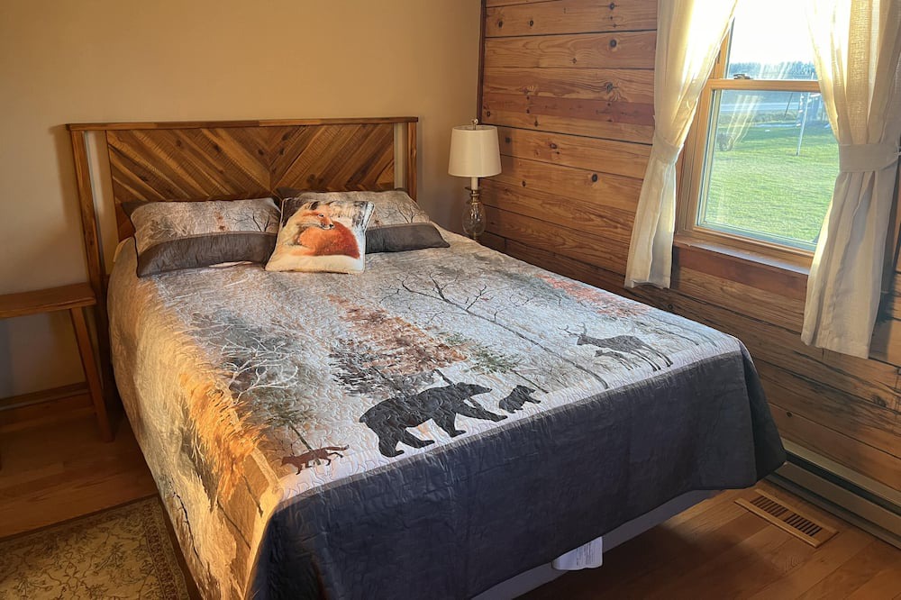 Photo of Bedroom in Geneseo