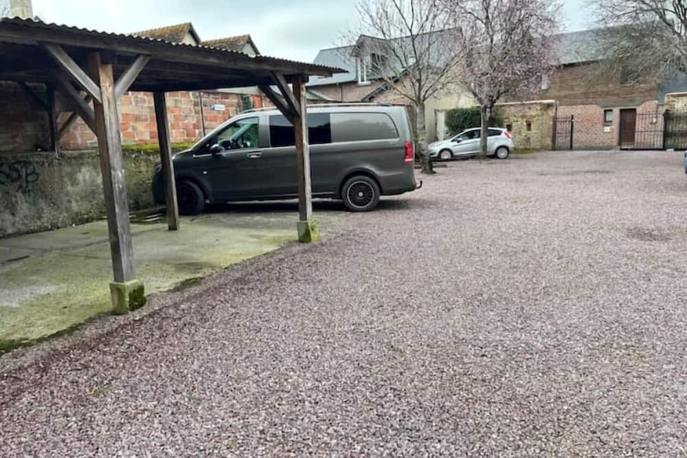 Photo of Outdoor in Pont-l'Eveque