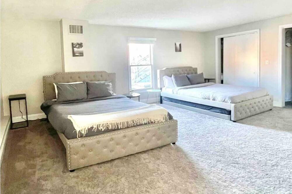 Photo of Bedroom in Downtown