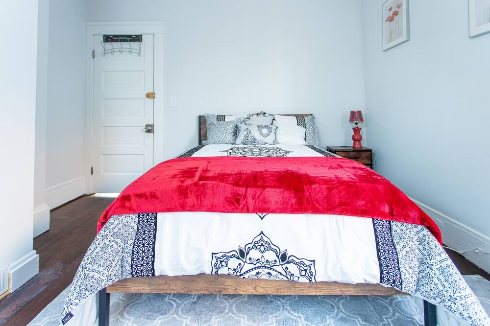 Photo of Bedroom in Hough