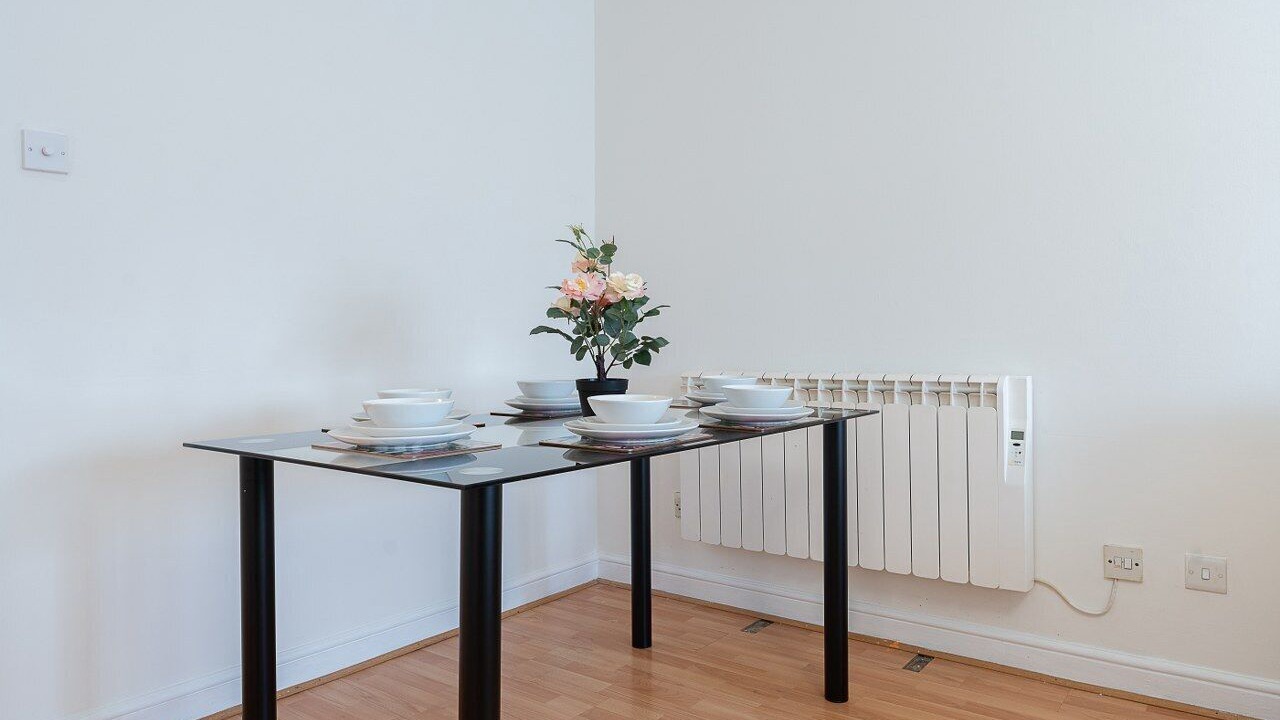 Photo of Others in Wandle Valley