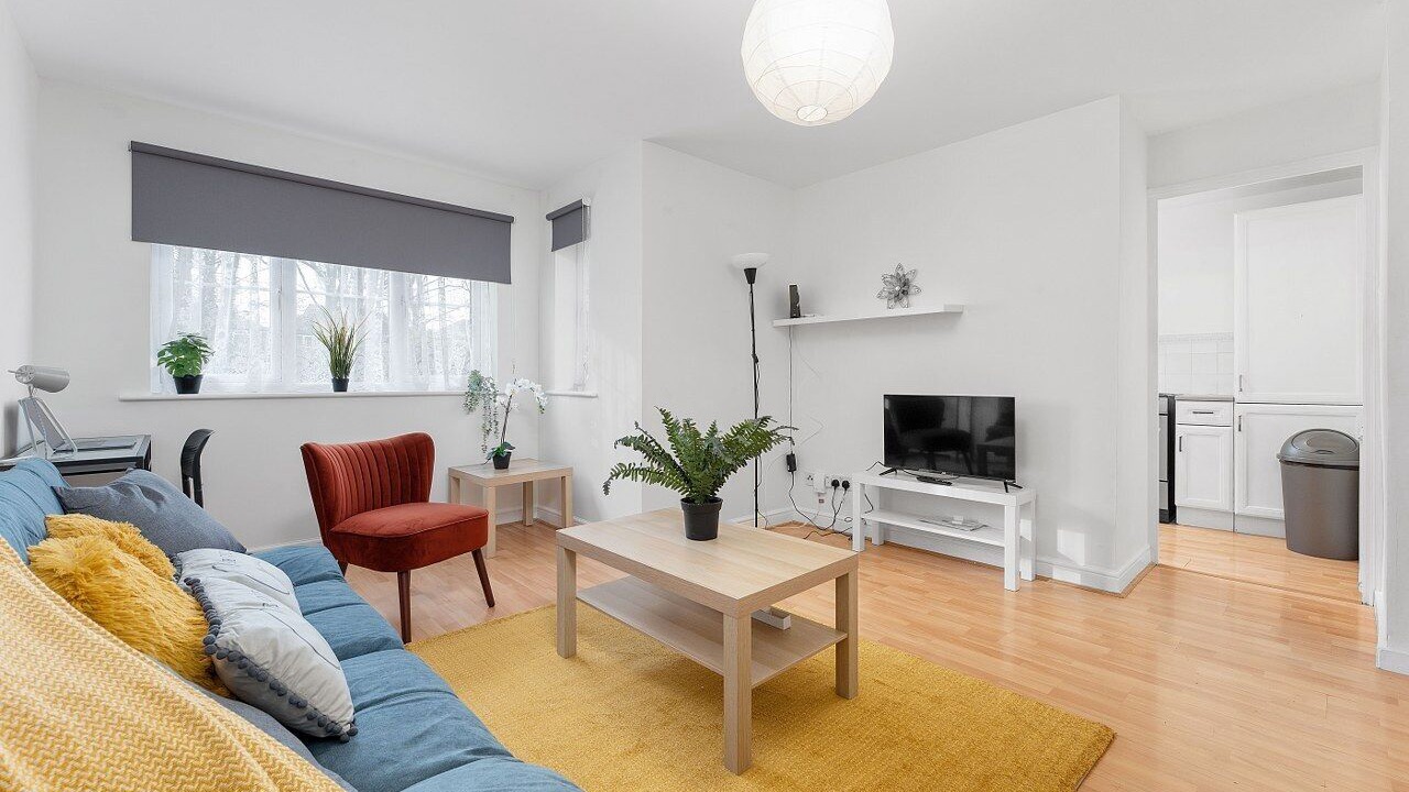 Photo of Others in Wandle Valley