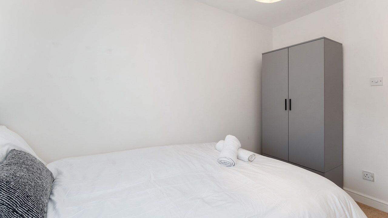 Photo of Others in Wandle Valley