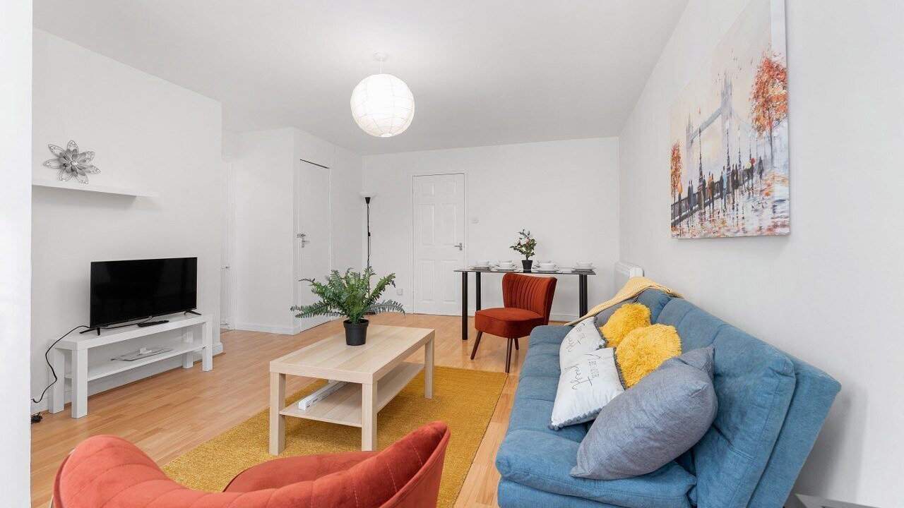 Photo of Others in Wandle Valley