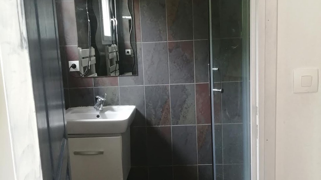 Photo of Bathroom in Chateau-la-Valliere