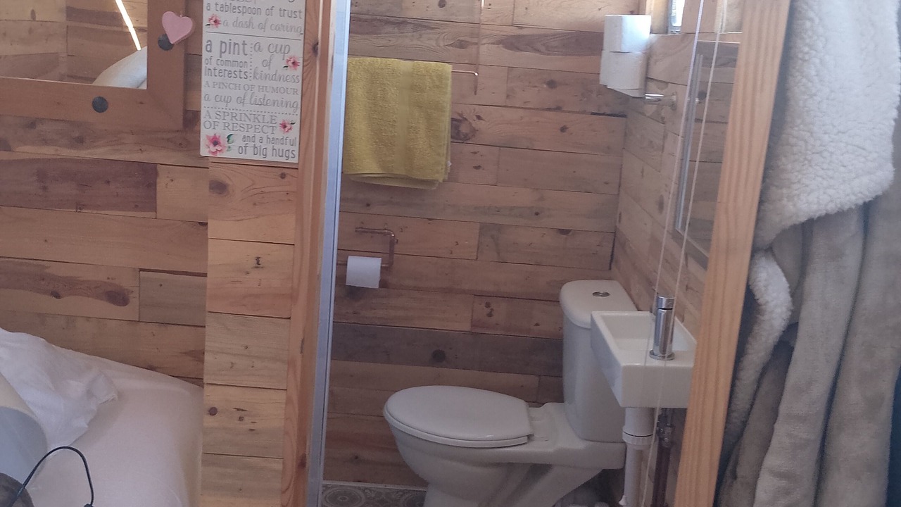 Photo of Bathroom in Oving