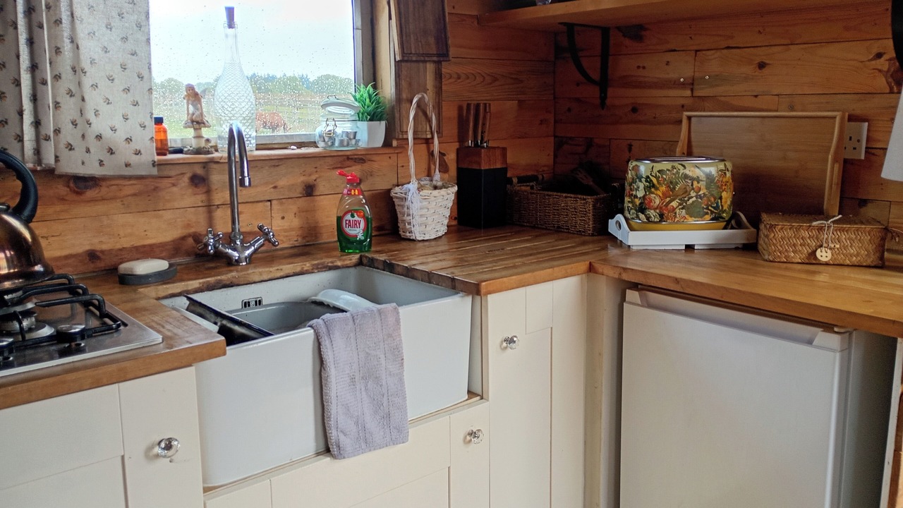 Photo of Others in Oving