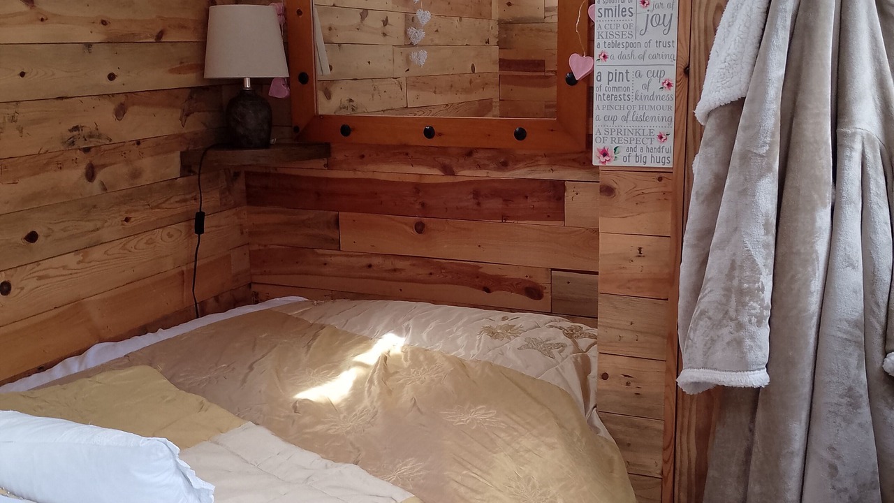 Photo of Others in Oving