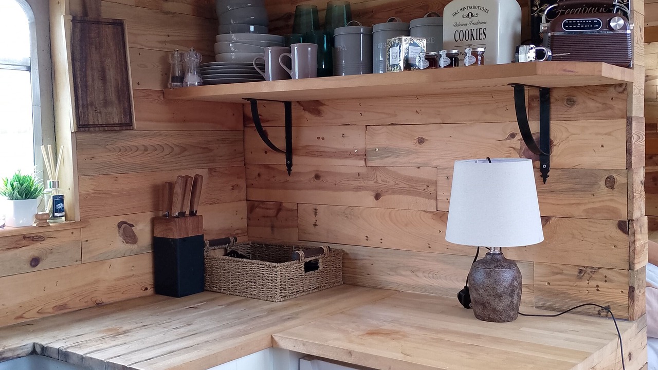 Photo of Others in Oving