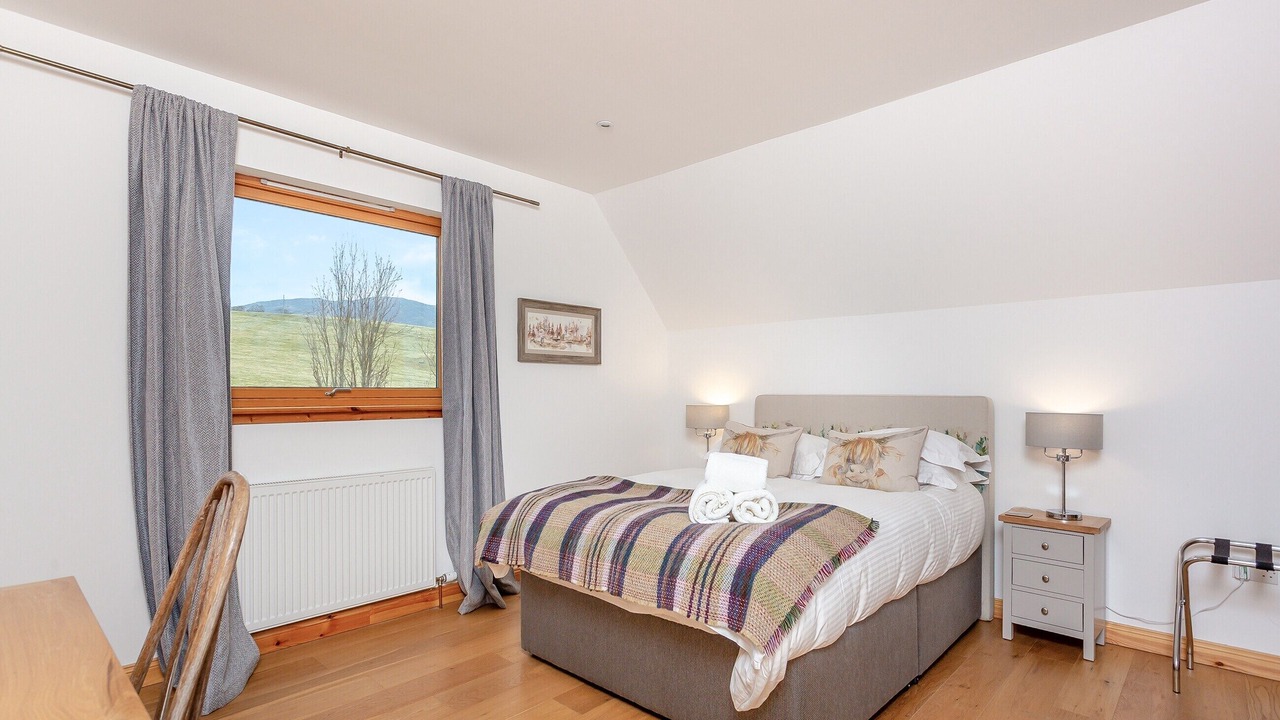 Photo of Others in Newtonmore