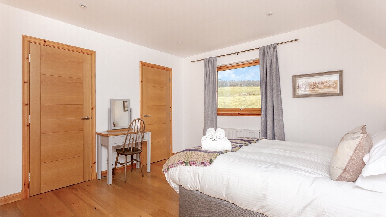 Photo of Others in Newtonmore