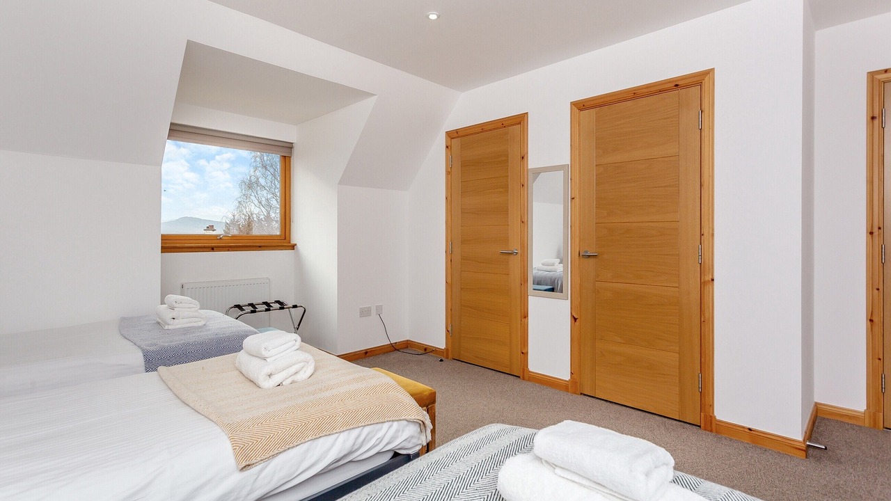 Photo of Others in Newtonmore