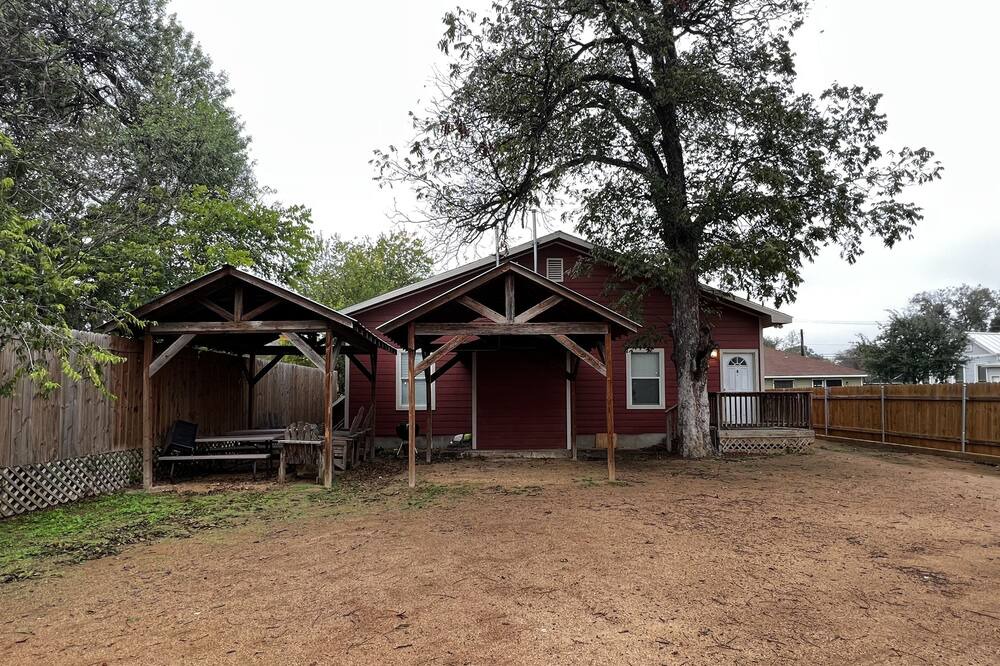 Photo of Outdoor in Five Points