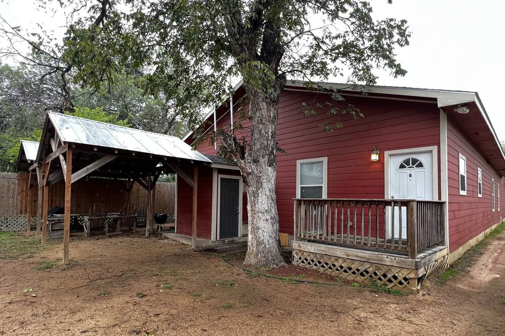 Photo of Outdoor in Five Points