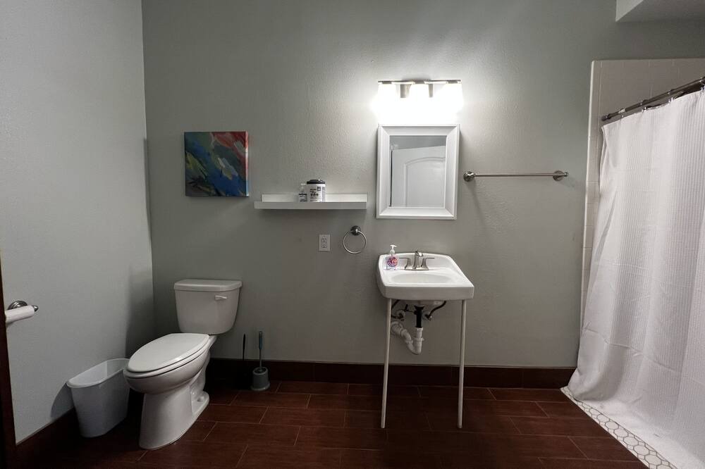Photo of Bathroom in Five Points