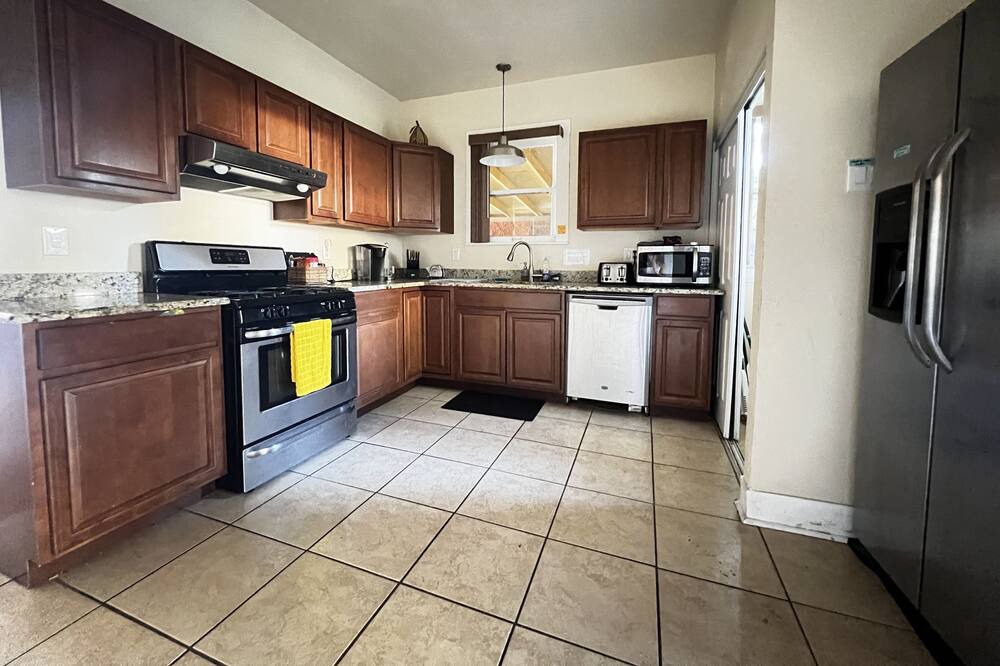 Photo of Kitchen in Five Points