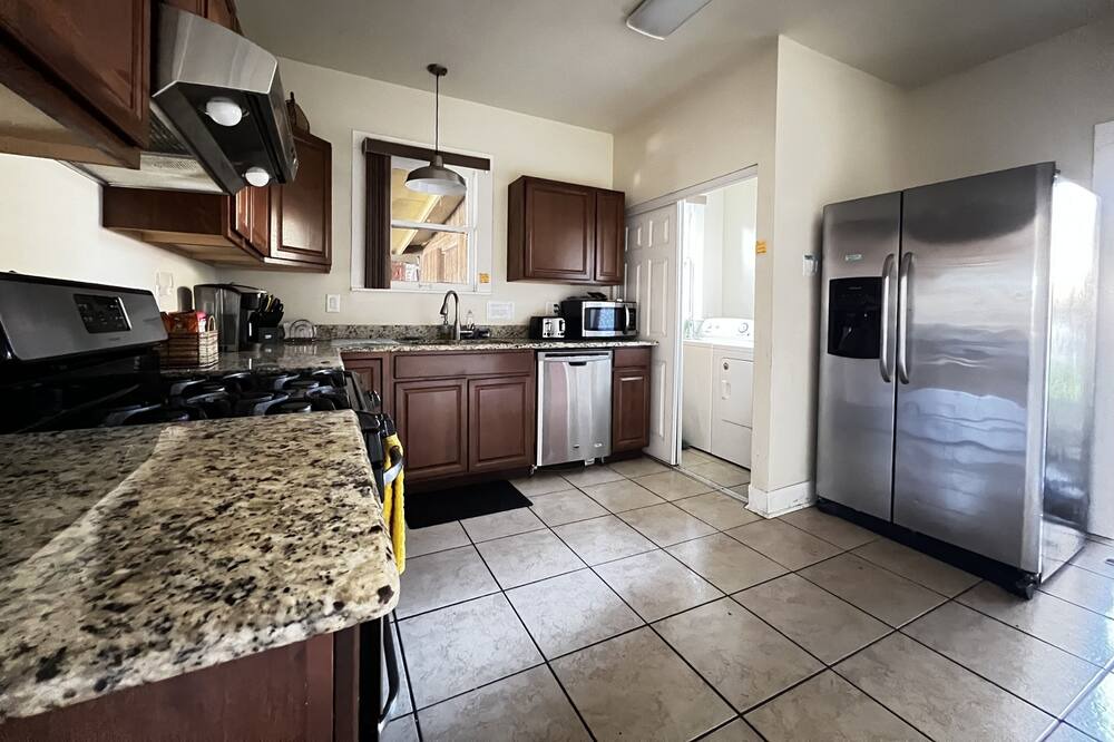 Photo of Kitchen in Five Points