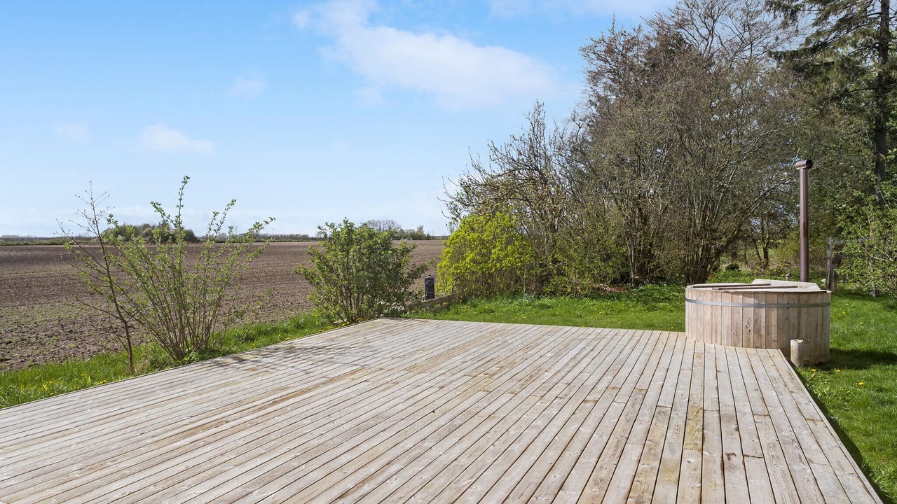 Photo of Outdoor in Sandved