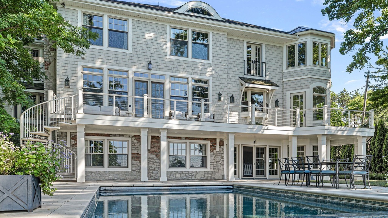 Photo of Outdoor in Gordon Beach