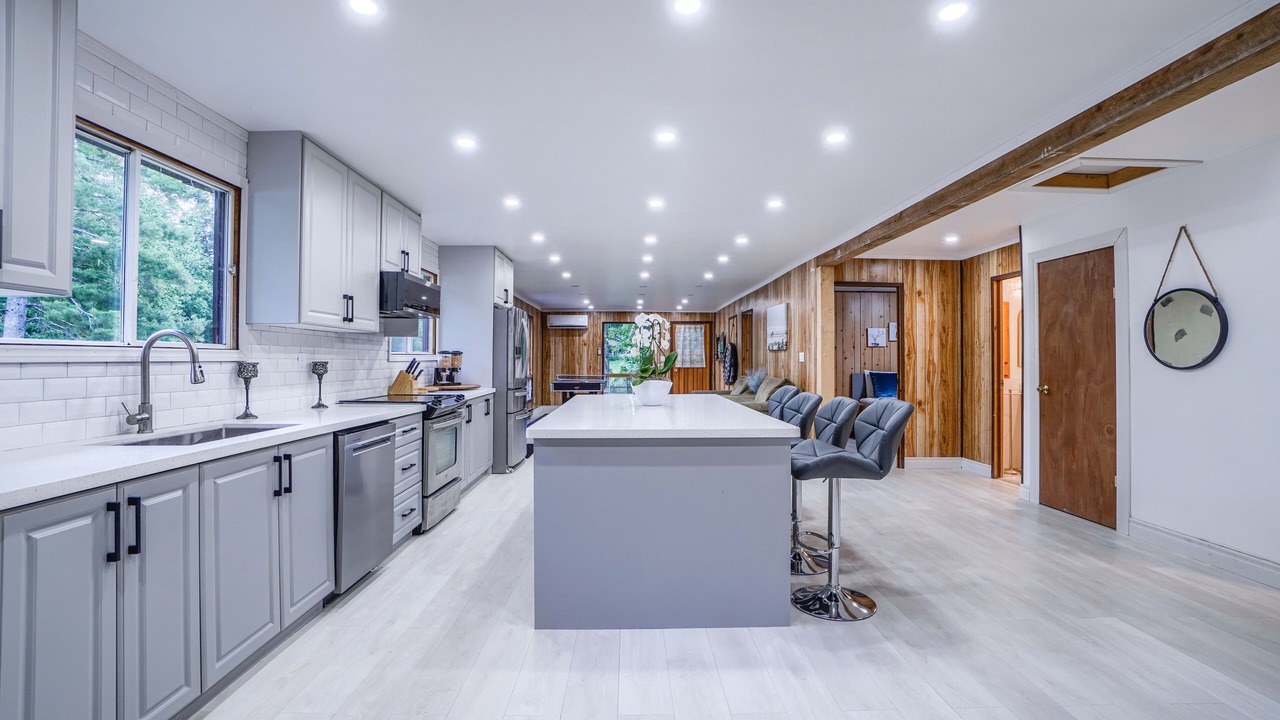 Photo of Kitchen in Coboconk