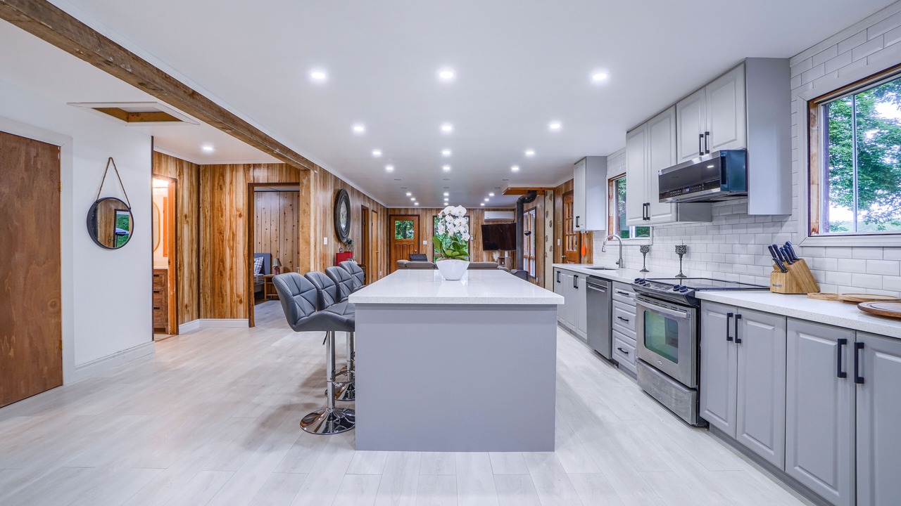 Photo of Kitchen in Coboconk