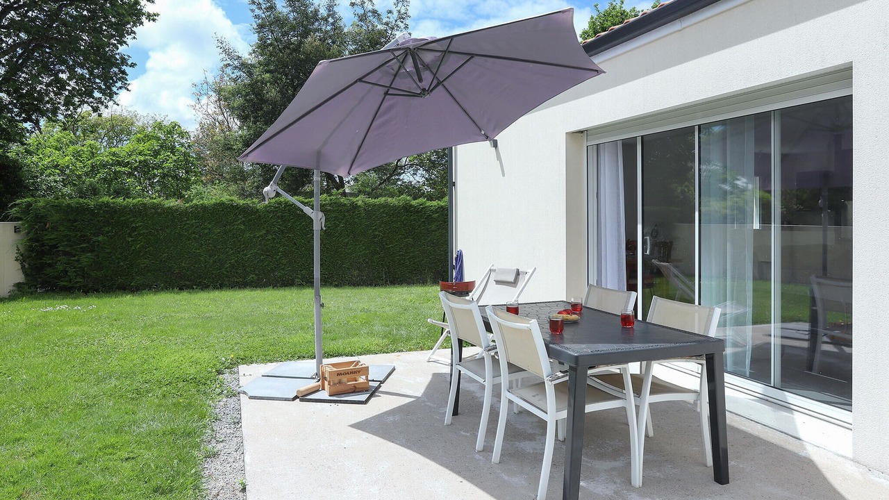 Photo of Outdoor in Chauve