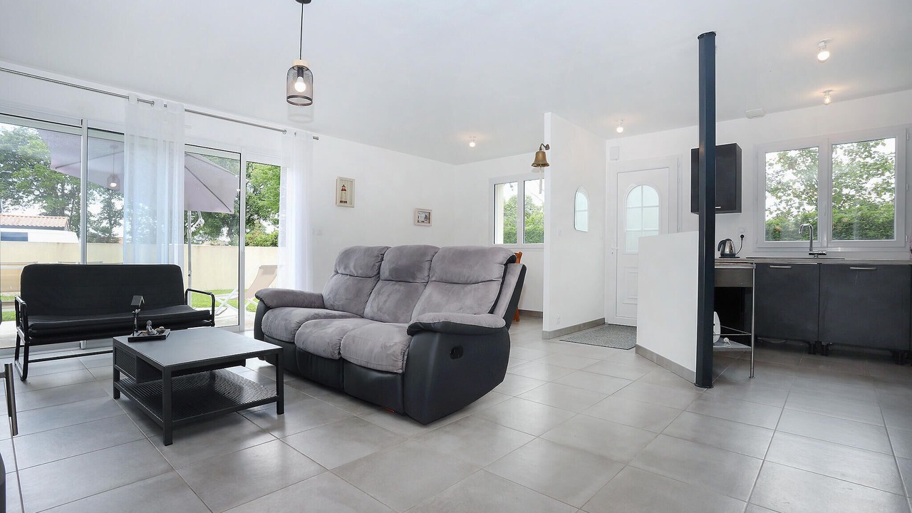 Photo of Livingroom in Chauve