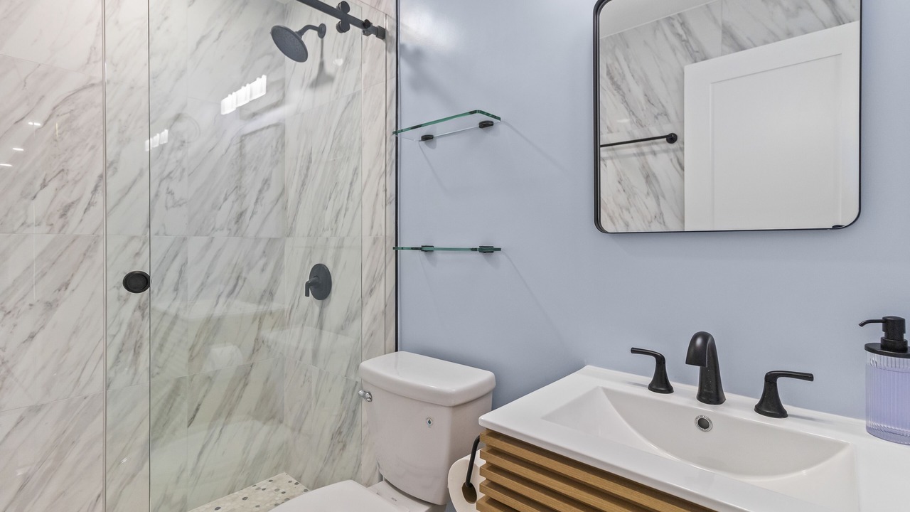 Photo of Others in Lake Ida Shores