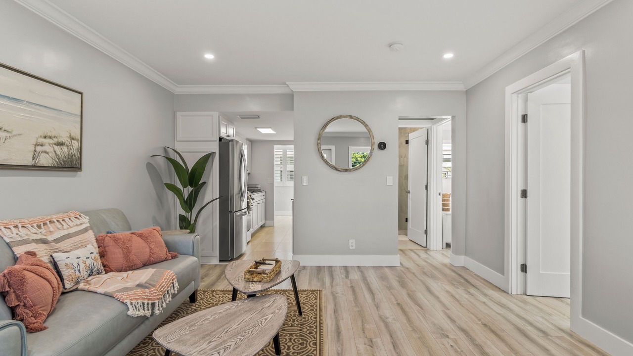 Photo of Others in Lake Ida Shores