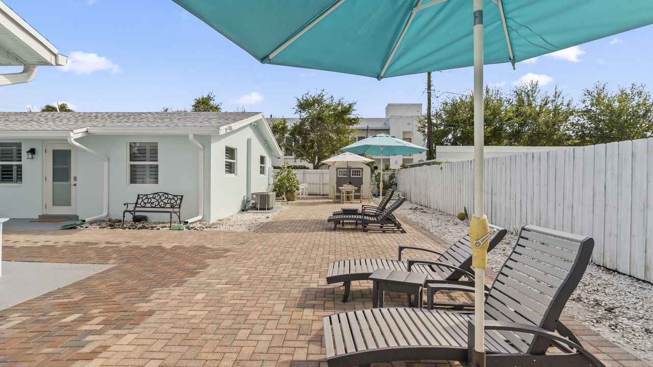 Photo of Outdoor in Lake Ida Shores